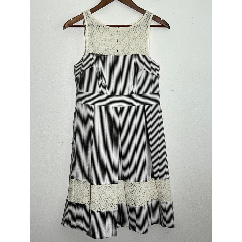 Women's London Times Pinstripe & Lace Seersucker Dress Size 4 Preppy